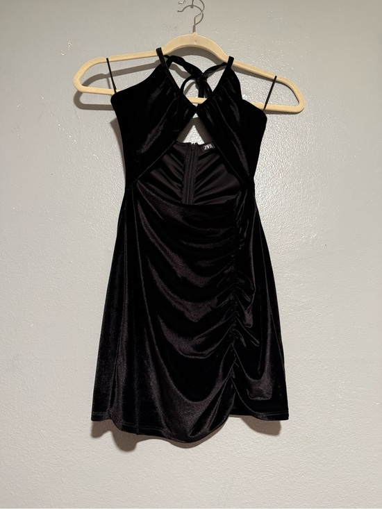 Dresses & Skirts - ZARA Black velvet Halter Ruched Mini Dress size XS
